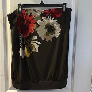 Outback Red Floral Black Tube Top